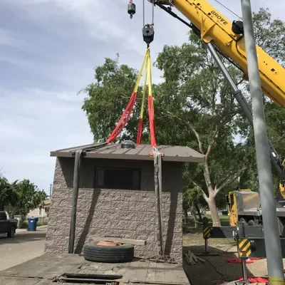 115+ton+lifting+82,000lb++Restroom-400w