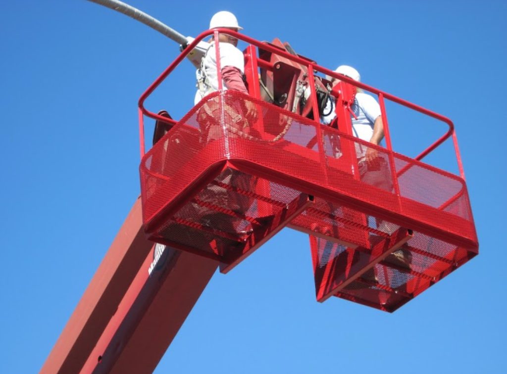 Bucket lift